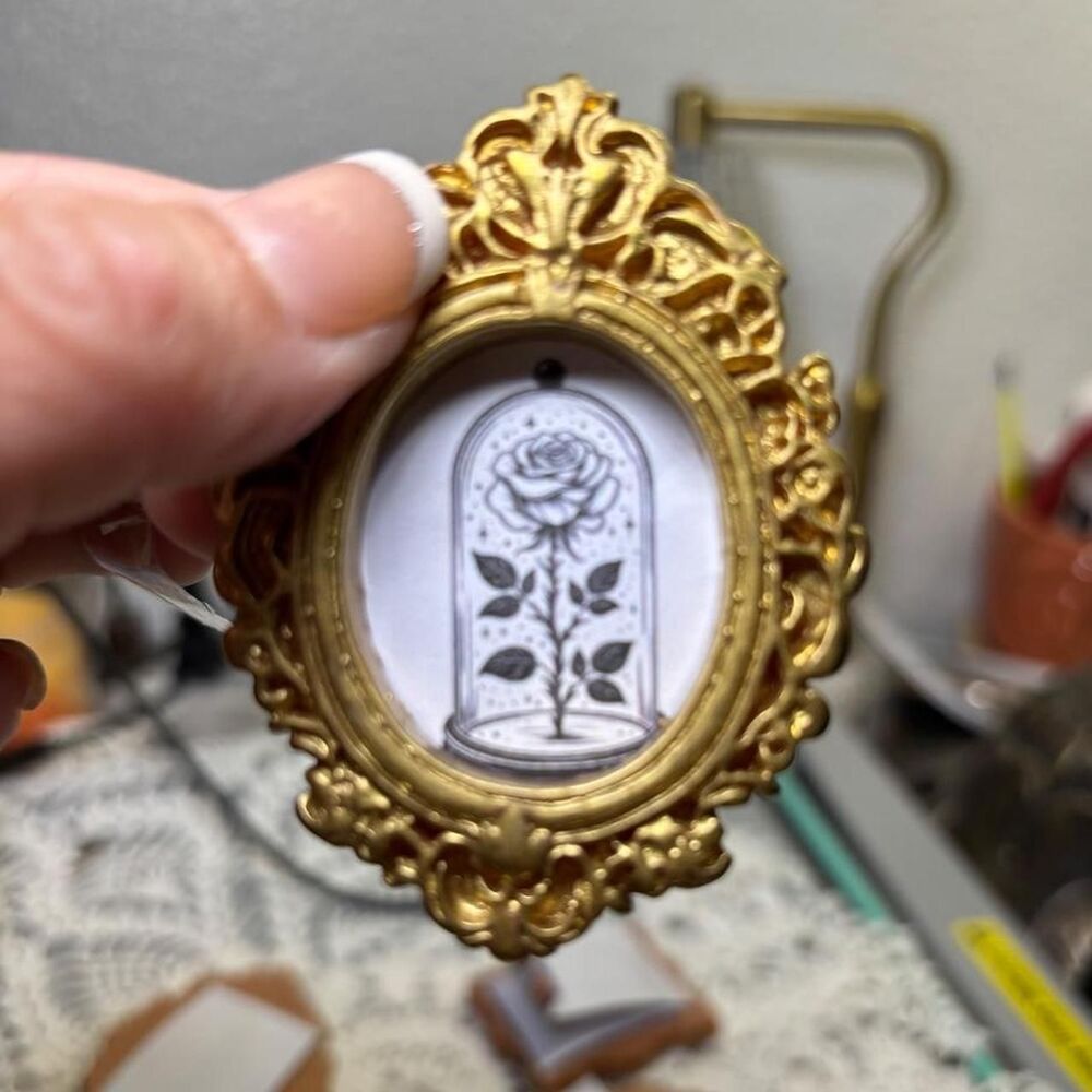 Disney Gold and White Decor-home-accesories